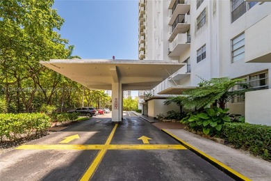 Live with intention in this stylish 2BR, 2BA condo at Commodore - photo 35