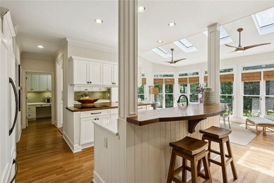 House back on market!! Wonderful Country French Home with one - photo 16