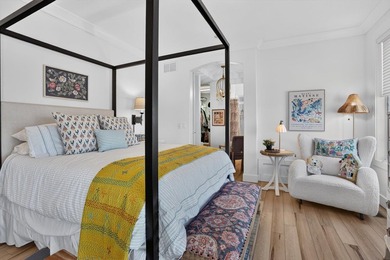 Exceptional custom architect-designed home offering over 4,600 - photo 23