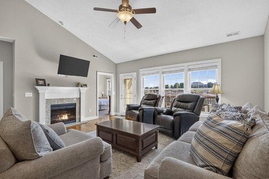 This duplex development is surrounded by the elegance of a Big - photo 3