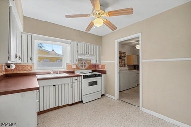 Take a look at this incredible opportunity in North Fort Myers! - photo 6