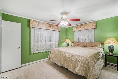 Take a look at this incredible opportunity in North Fort Myers! - photo 8