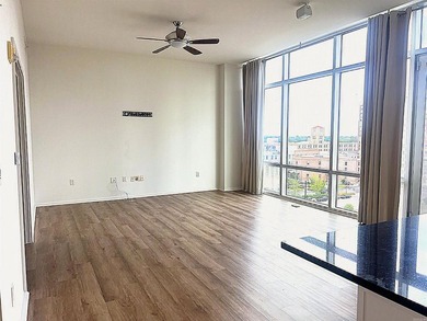Modern Downtown Little Rock Condo - Urban living in the heart of - photo 4