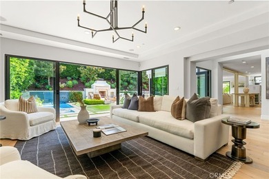 Located in Newport Beach's coveted Port Streets community, 1807 - photo 9