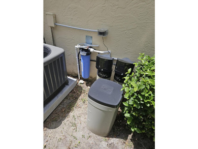 Welcome to this charming villa in the Gardens of St Lucie - photo 16