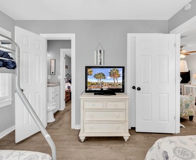 Beach home located in the NON - HOA community of Summer House in - photo 20