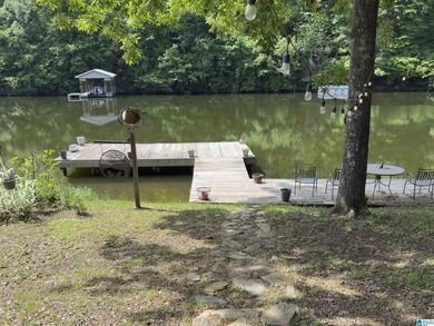 RARE Lay Lake retreat featuring TWO LIVING STRUCTURES and over - photo 25