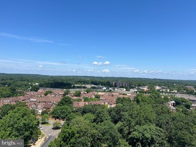 **HUGE PRICE IMPROVEMENT**Carefree living just minutes from DC