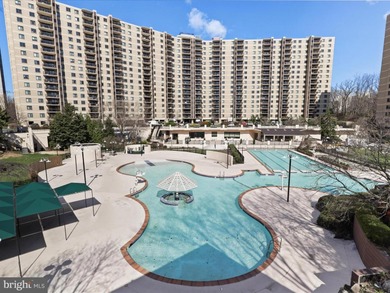 **HUGE PRICE IMPROVEMENT**Carefree living just minutes from DC