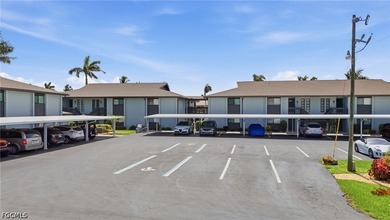 Waterfront living meets ultimate peace of mind! This immaculate - photo 1