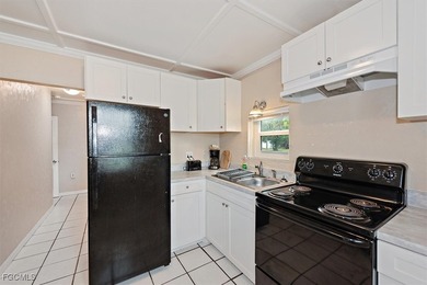 Well maintained DUPLEX in desirable McGregor Corridor. IMPACT - photo 10