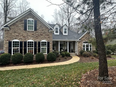 Lake Norman Home Sale Pending in Troutman North Carolina