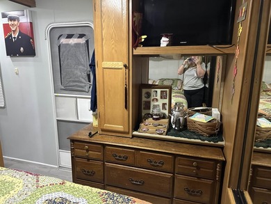 Charming 2010 Nomad camper with large deck on leased land with - photo 13