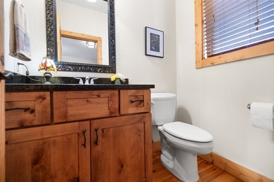 This fully furnished 5-bedroom, 7-bathroom mountain retreat - photo 15