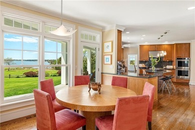 Set on 14.5 acres with 435 feet of private coastline, Southwinds - photo 21