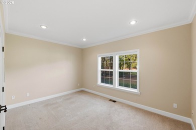 A standout custom-built, single-level Craftsman in Bandon - photo 24