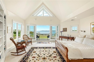 Set on 14.5 acres with 435 feet of private coastline, Southwinds - photo 26