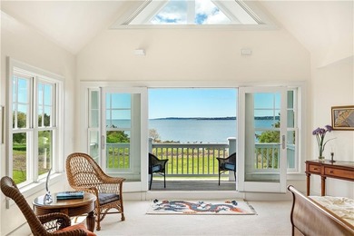 Set on 14.5 acres with 435 feet of private coastline, Southwinds - photo 27