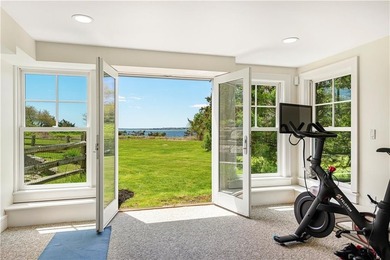 Set on 14.5 acres with 435 feet of private coastline, Southwinds - photo 37