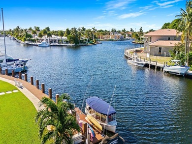 This is a truly rare property. Located on the widest canal - photo 45
