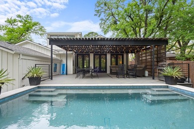 $75k PRICE IMPROVEMENT on this lakeside luxury home in - photo 33