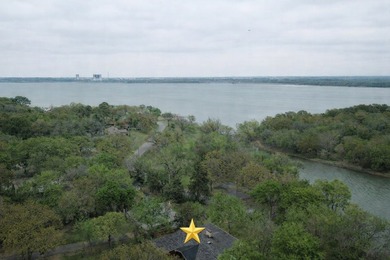 $75k PRICE IMPROVEMENT on this lakeside luxury home in - photo 38