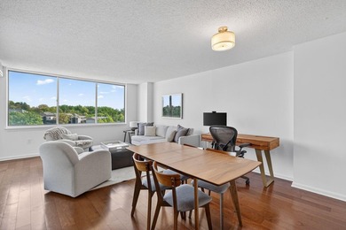 Enjoy refined, low-maintenance living in this stunningly updated - photo 8