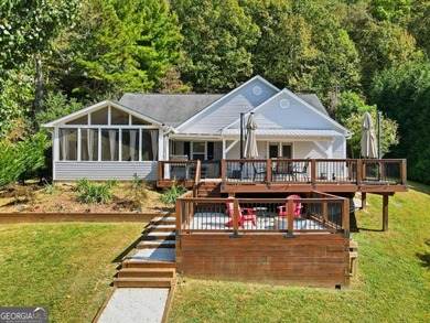 Lake Home For Sale in Ellijay, Georgia
