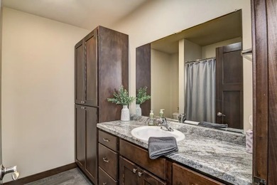 Check out this newer built, move in ready home. This 2 bed, 1 - photo 11