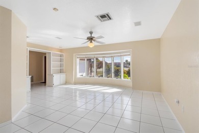 One or more photo(s) has been virtually staged. Rare 5BR/4BA, 3 - photo 15
