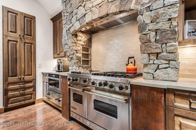 Located on desirable Sierra Vista Drive just off Cemetery Lane - photo 18