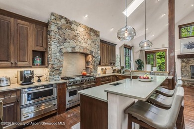 Located on desirable Sierra Vista Drive just off Cemetery Lane - photo 20