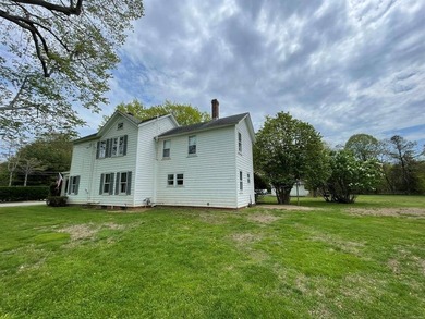 Southold, North Fork: The historic Boisseau farmhouse, built - photo 32