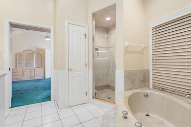 One or more photo(s) has been virtually staged. Rare 5BR/4BA, 3 - photo 47