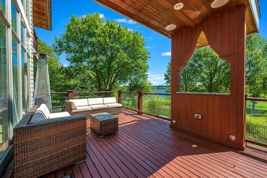 Gregory Yanchenko's exceptional design spans 5,725 sf of refined - photo 8