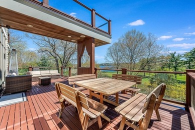 Gregory Yanchenko's exceptional design spans 5,725 sf of refined - photo 9