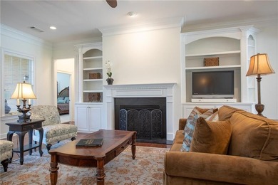 NEW INTERIOR PAINT THROUGHOUT THE WHOLE HOUSE. Take a look at - photo 13