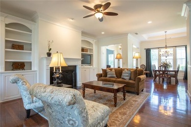 NEW INTERIOR PAINT THROUGHOUT THE WHOLE HOUSE. Take a look at - photo 14