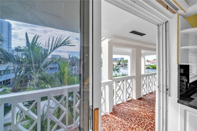 Ideal location across the street from the beach in a