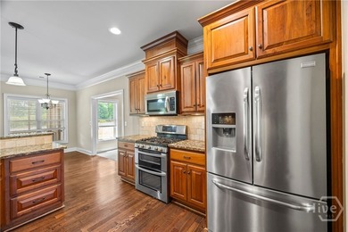 True single-level living behind the gates of Rowan Oak - and one - photo 20