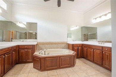 NEW INTERIOR PAINT THROUGHOUT THE WHOLE HOUSE. Take a look at - photo 32