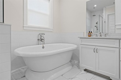 Welcome to this stunning newer home (2018) in the heart of St - photo 38