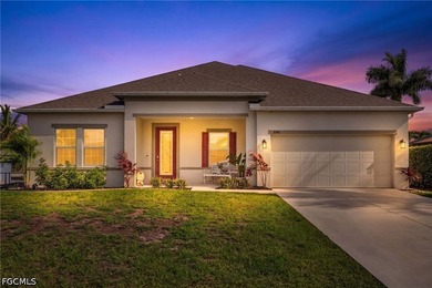 You will fall in love with this meticulously maintained Maronda - photo 1