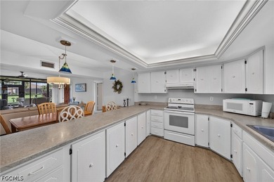 Premium 18th hole views. First floor end unit. Bundled amenities - photo 6
