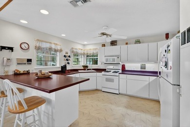 a Perfect Sanctuary to enjoy Sam Rayburn Lake Life! WATERFRONT - photo 14