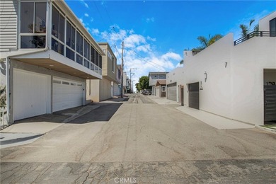 Perched high on a corner lot in Manhattan Beach's desirable Sand - photo 28