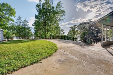 a Perfect Sanctuary to enjoy Sam Rayburn Lake Life! WATERFRONT - photo 34