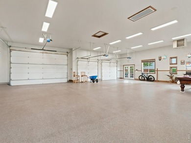 Rare opportunity to own a custom home with an incredible 10-car - photo 41