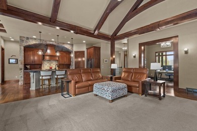 Custom Ranch home in West Neenah. Nearly half an acre of - photo 5