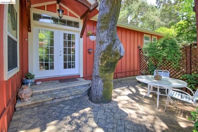 Welcome to this spectacular 6 year new 2-bedroom, 2-bathroom - photo 3